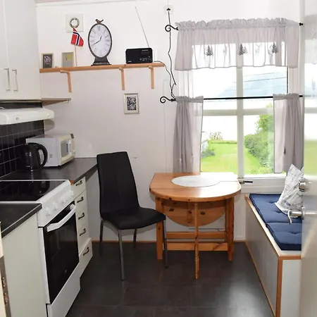 Kafe Guest house Risoyhamn