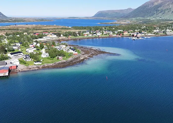 Kafe בית הארחה Risoyhamn